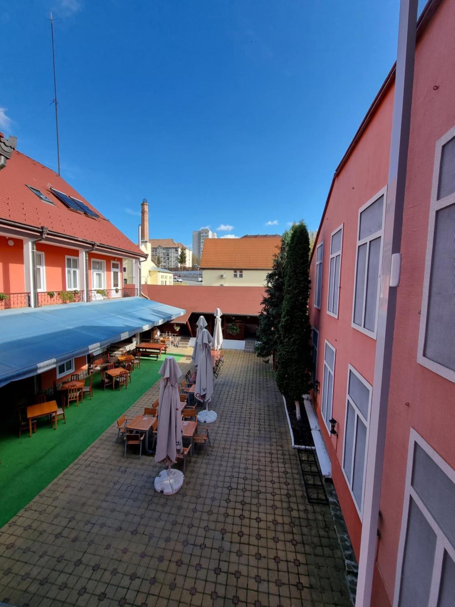 Pensiunea Korona And Restaurant Miercurea Ciuc Ngoại thất bức ảnh